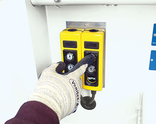 operate hydraulics using the push button controls