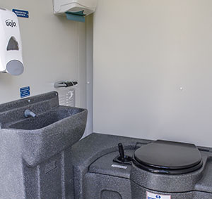 Toilet wash area